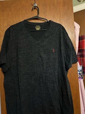 Polo by Ralph Lauren Men's heather Black V-Neck T-Shirt.